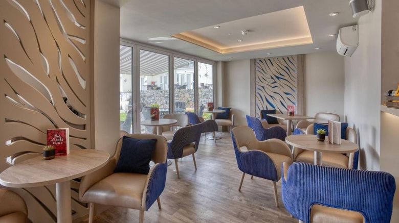 <b>La Barbarie Hotel Lobby</b>. Images powered by <a href="https://www.leonardoworldwide.com/" title="Leonardo Worldwide" target="_blank">Leonardo</a>.