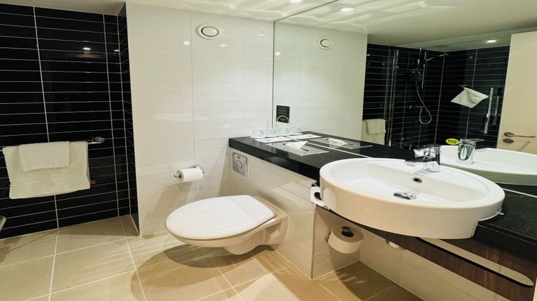 <b>B&B Hotel Birmingham Centre Room</b>. Images powered by <a href="https://www.leonardoworldwide.com/" title="Leonardo Worldwide" target="_blank">Leonardo</a>.