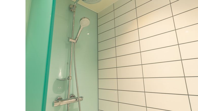 <b>B&B Hotel Birmingham Centre Room</b>. Images powered by <a href="https://www.leonardoworldwide.com/" title="Leonardo Worldwide" target="_blank">Leonardo</a>.
