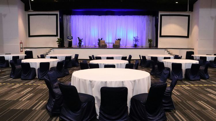 aloft Cancun Meeting
