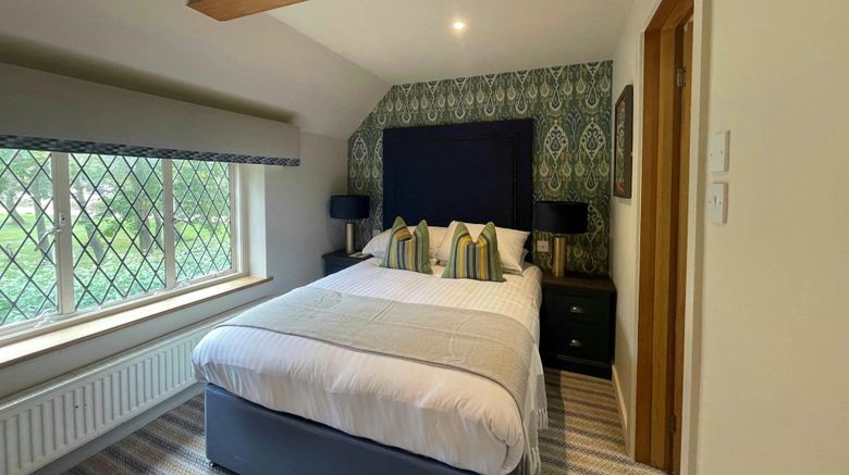 <b>Great Hallingbury Manor Room</b>. Images powered by <a href="https://www.leonardoworldwide.com/" title="Leonardo Worldwide" target="_blank">Leonardo</a>.