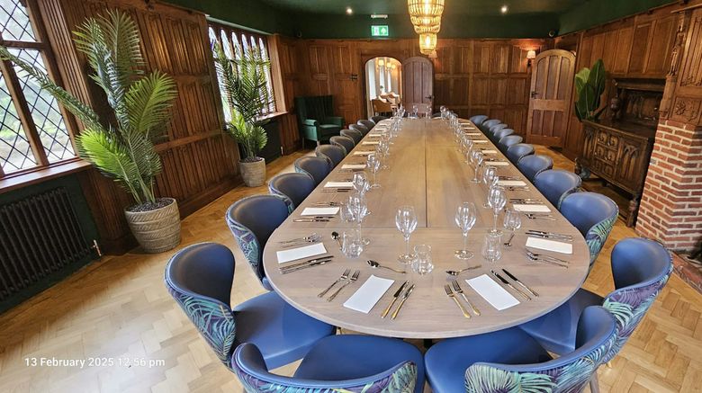 <b>Great Hallingbury Manor Meeting</b>. Images powered by <a href="https://www.leonardoworldwide.com/" title="Leonardo Worldwide" target="_blank">Leonardo</a>.