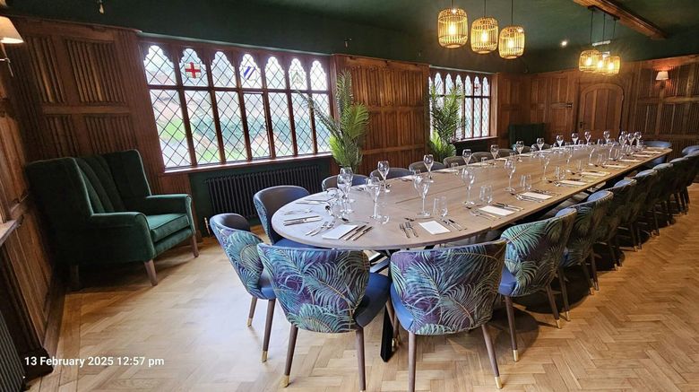 <b>Great Hallingbury Manor Meeting</b>. Images powered by <a href="https://www.leonardoworldwide.com/" title="Leonardo Worldwide" target="_blank">Leonardo</a>.