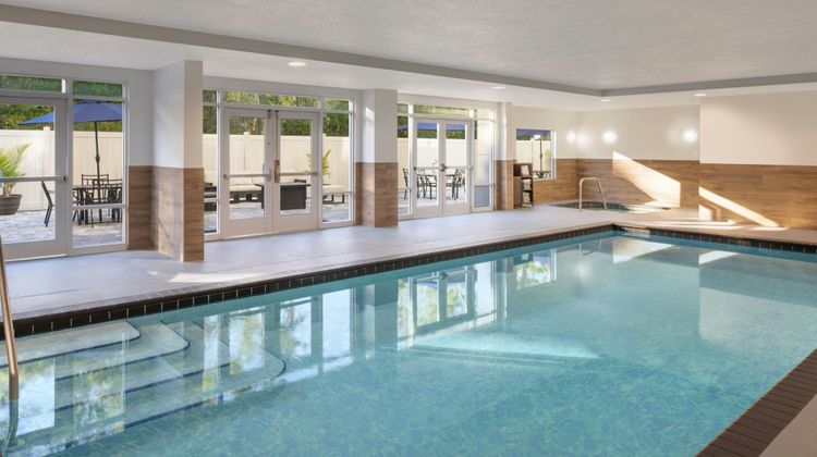 Fairfield Inn & Suites Lake City Pool