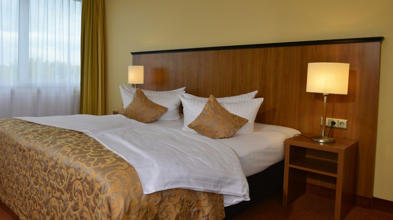 <b>Carathotel Basel Room</b>. Images powered by <a href="https://www.leonardoworldwide.com/" title="Leonardo Worldwide" target="_blank">Leonardo</a>.
