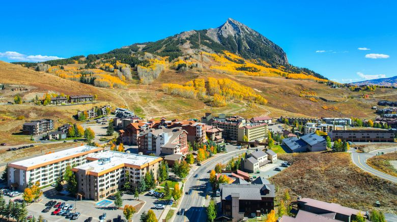 <b>Grand Lodge Crested Butte Exterior</b>. Images powered by <a href="https://www.leonardoworldwide.com/" title="Leonardo Worldwide" target="_blank">Leonardo</a>.