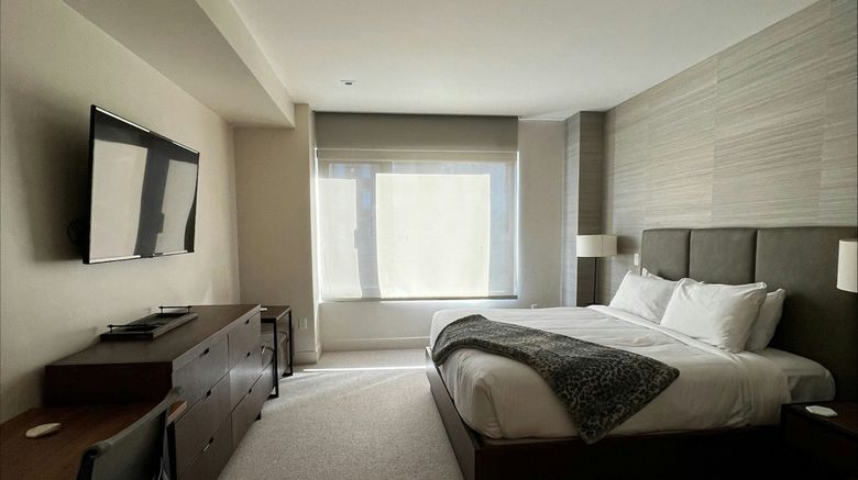 <b>Lift Park City Room</b>. Images powered by <a href="https://www.leonardoworldwide.com/" title="Leonardo Worldwide" target="_blank">Leonardo</a>.