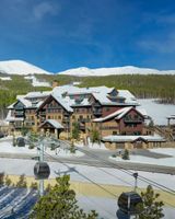 Crystal Peak Lodge