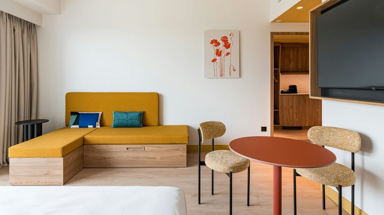 <b>Hampton Merignac Room</b>. Images powered by <a href="https://www.leonardoworldwide.com/" title="Leonardo Worldwide" target="_blank">Leonardo</a>.
