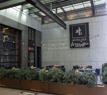 Archer Hotel New York Exterior