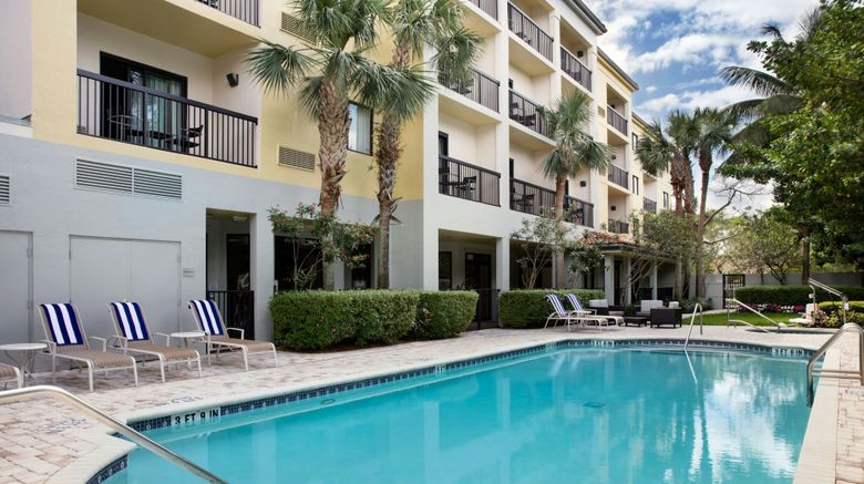 <b>Courtyard Fort Lauderdale Coral Springs Pool</b>. Images powered by <a href="https://www.leonardoworldwide.com/" title="Leonardo Worldwide" target="_blank">Leonardo</a>.