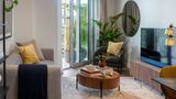 <b>Urban Rest - Battersea London Room</b>. Images powered by <a href="https://www.leonardoworldwide.com/" title="Leonardo Worldwide" target="_blank">Leonardo</a>.