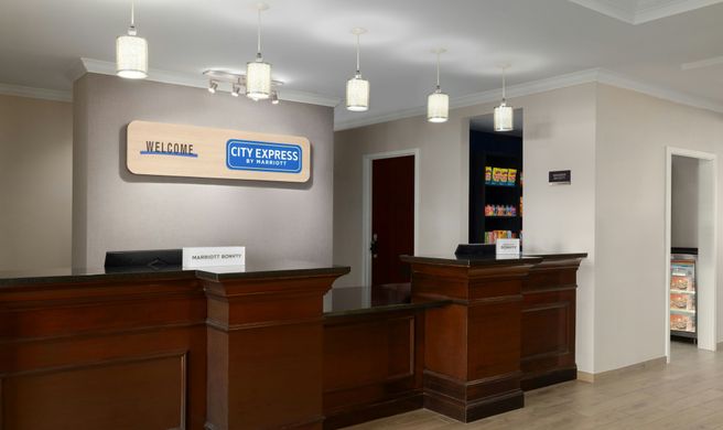City Express Washington DC Northeast Lobby