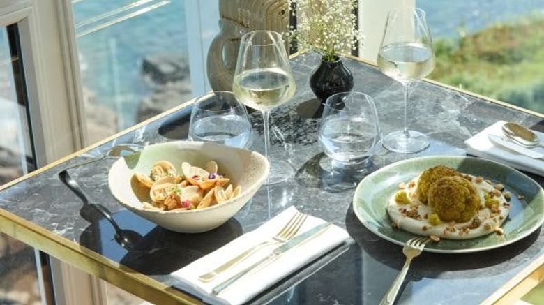<b>Les Bassans Restaurant</b>. Images powered by <a href="https://www.leonardoworldwide.com/" title="Leonardo Worldwide" target="_blank">Leonardo</a>.
