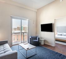 Mint House Greenville-West End Room