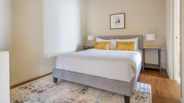 <b>Mint House Greenville-West End Room</b>. Images powered by <a href="https://www.leonardoworldwide.com/" title="Leonardo Worldwide" target="_blank">Leonardo</a>.