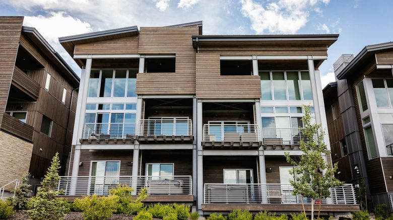 <b>Apex At Park City Exterior</b>. Images powered by <a href="https://www.leonardoworldwide.com/" title="Leonardo Worldwide" target="_blank">Leonardo</a>.