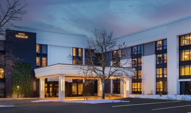 Hotel Indigo Detroit North Troy Exterior
