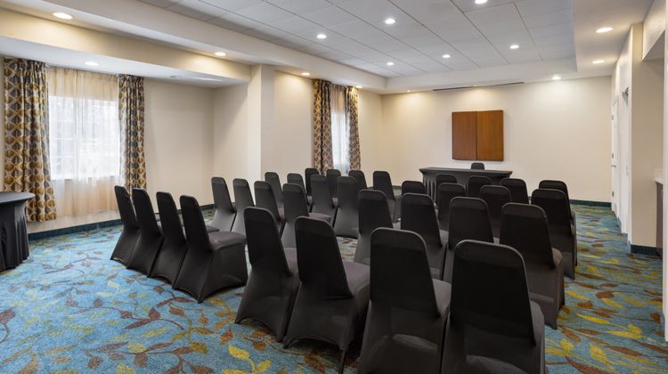 Candlewood Suites Norfolk Airport Meeting