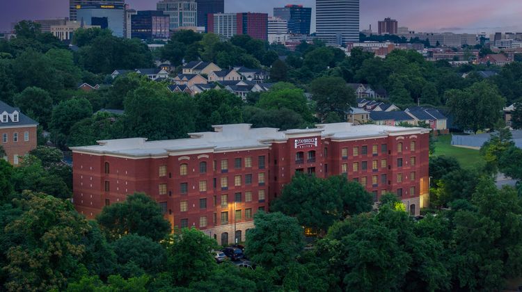 Staybridge Suites Columbia Exterior