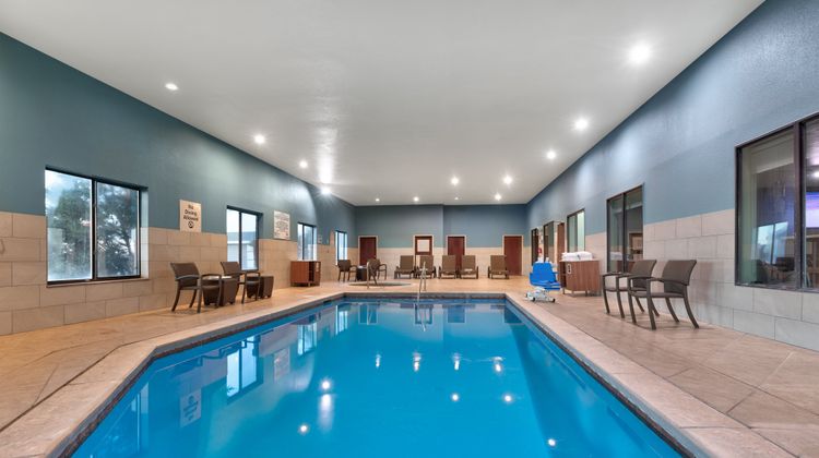 Holiday Inn Express Amarillo South Pool