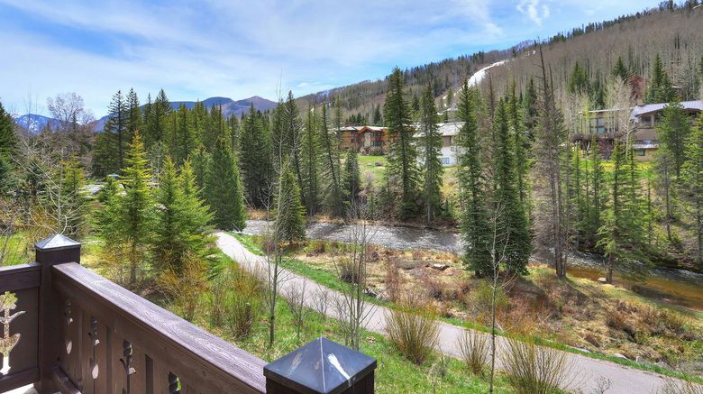 <b>Legendary Lodging Exterior</b>. Images powered by <a href="https://www.leonardoworldwide.com/" title="Leonardo Worldwide" target="_blank">Leonardo</a>.