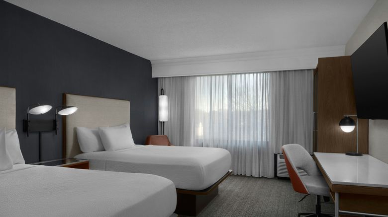 <b>Courtyard by Marriott Danville Room</b>. Images powered by <a href="https://www.leonardoworldwide.com/" title="Leonardo Worldwide" target="_blank">Leonardo</a>.