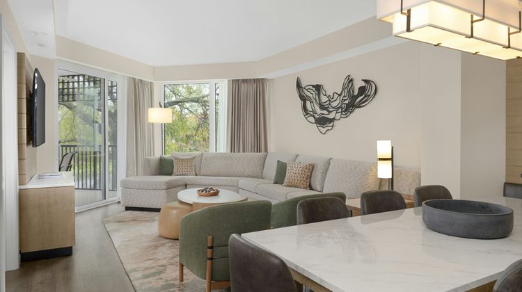 Marriott's Imperial Palms Villas Room