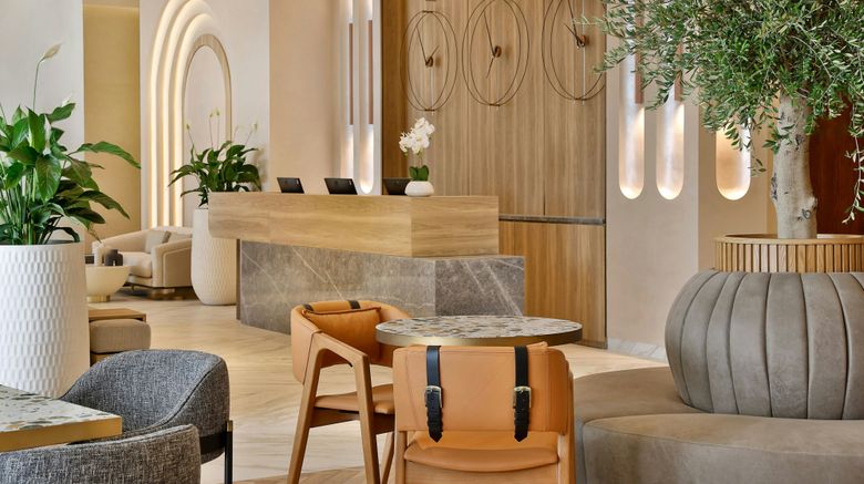 <b>The First Collection Waterfront Lobby</b>. Images powered by <a href="https://www.leonardoworldwide.com/" title="Leonardo Worldwide" target="_blank">Leonardo</a>.
