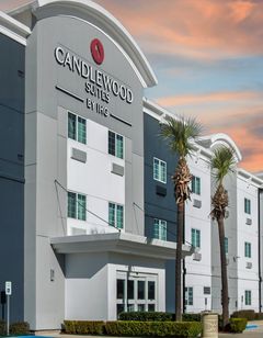 Candlewood Suites Avondale
