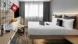 <b>Moxy Zurich Room</b>. Images powered by <a href="https://www.leonardoworldwide.com/" title="Leonardo Worldwide" target="_blank">Leonardo</a>.