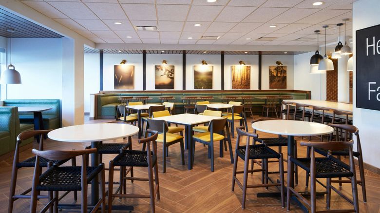 <b>Fairfield Inn & Suites Riverside Restaurant</b>. Images powered by <a href="https://www.leonardoworldwide.com/" title="Leonardo Worldwide" target="_blank">Leonardo</a>.