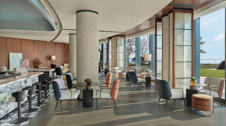 <b>Sheraton Suzhou Yangcheng Lake Lobby</b>. Images powered by <a href="https://www.leonardoworldwide.com/" title="Leonardo Worldwide" target="_blank">Leonardo</a>.