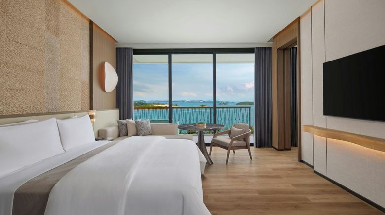 <b>The Westin Nirup Island Resort & Spa Room</b>. Images powered by <a href="https://www.leonardoworldwide.com/" title="Leonardo Worldwide" target="_blank">Leonardo</a>.