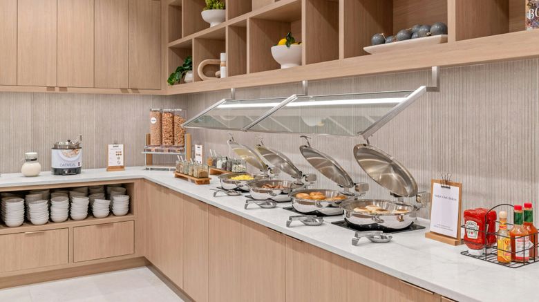 <b>Residence Inn by Marriott Melville Restaurant</b>. Images powered by <a href="https://www.leonardoworldwide.com/" title="Leonardo Worldwide" target="_blank">Leonardo</a>.