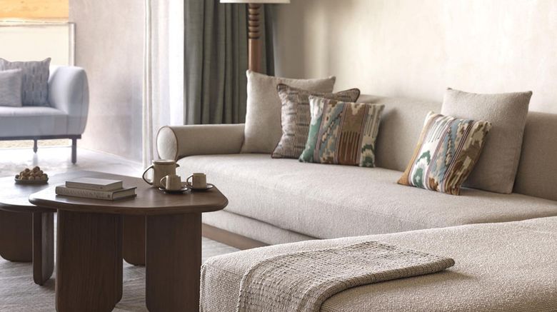 <b>Six Senses the Palm Dubai Room</b>. Images powered by <a href="https://www.leonardoworldwide.com/" title="Leonardo Worldwide" target="_blank">Leonardo</a>.