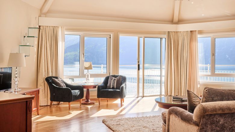 <b>Hotel Ullensvang Suite</b>. Images powered by <a href="https://www.leonardoworldwide.com/" title="Leonardo Worldwide" target="_blank">Leonardo</a>.