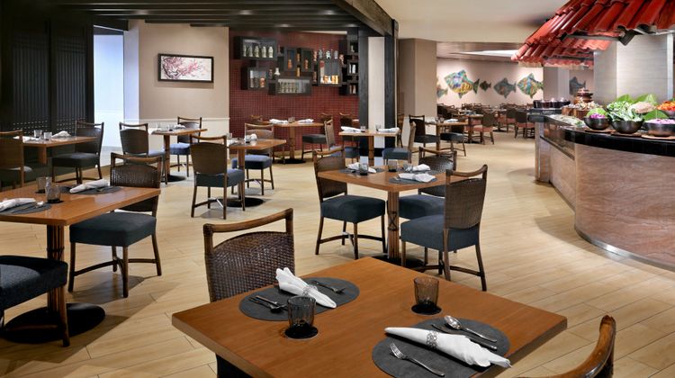 Crowne Plaza Dubai-Deira Restaurant