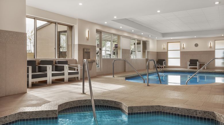 <b>Holiday Inn Calgary Airport Pool</b>. Images powered by <a href="https://www.leonardoworldwide.com/" title="Leonardo Worldwide" target="_blank">Leonardo</a>.