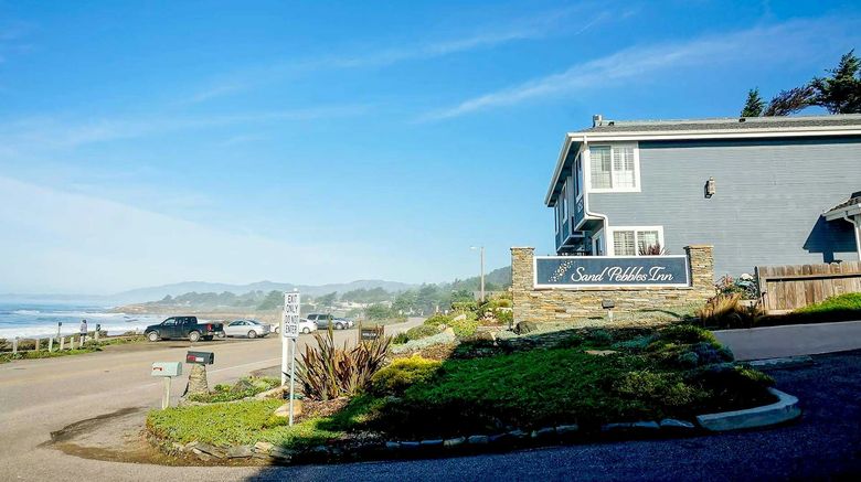 <b>Sand Pebbles Inn Exterior</b>. Images powered by <a href="https://www.leonardoworldwide.com/" title="Leonardo Worldwide" target="_blank">Leonardo</a>.