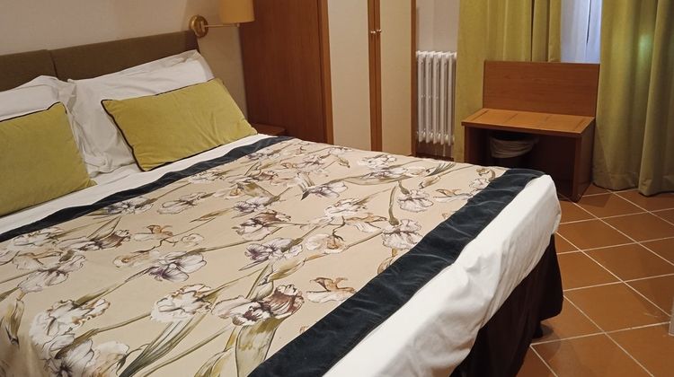 Hotel Maxim Axial Room