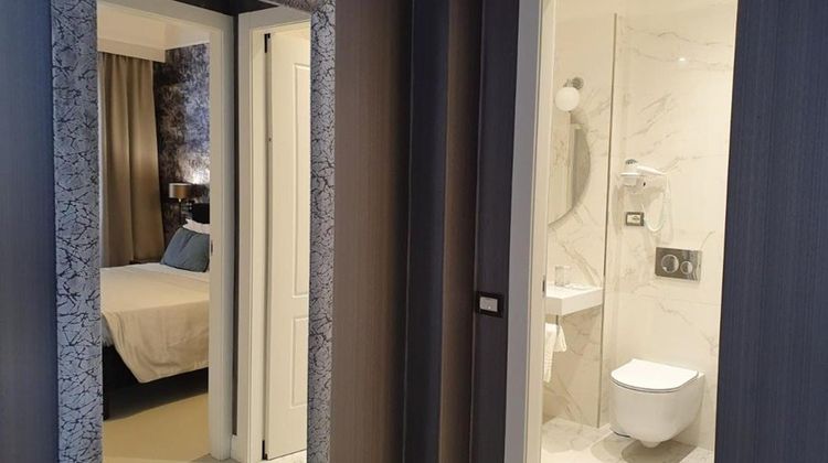 Hotel Maxim Axial Room