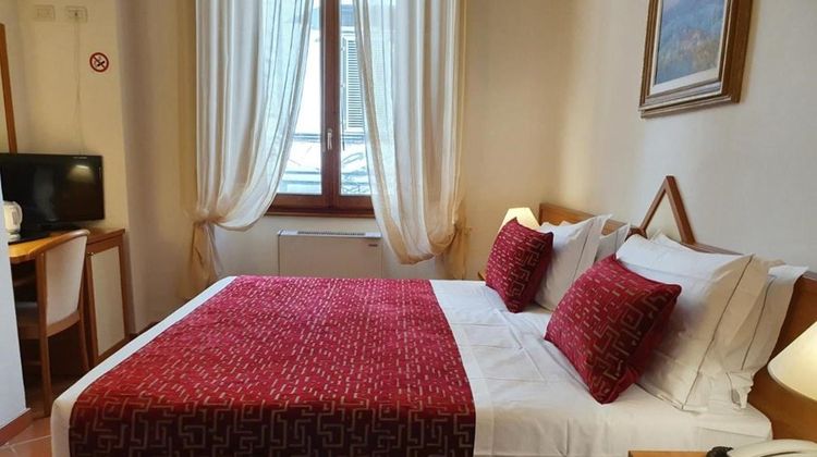 Hotel Maxim Axial Room