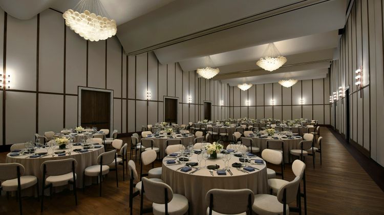 Virgin Hotels Dallas Meeting