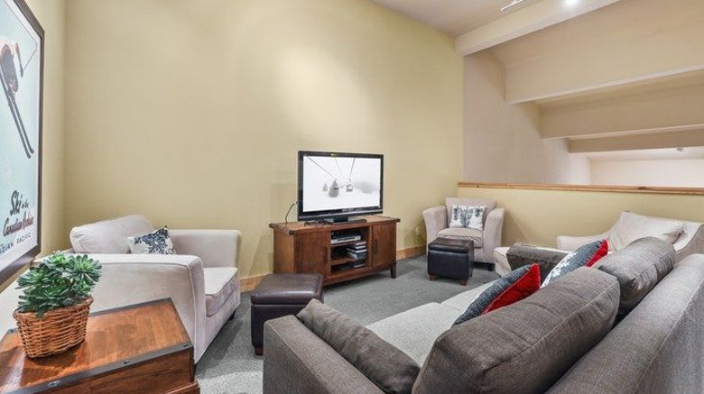 <b>Kirkwood Mountain Resort Room</b>. Images powered by <a href="https://www.leonardoworldwide.com/" title="Leonardo Worldwide" target="_blank">Leonardo</a>.