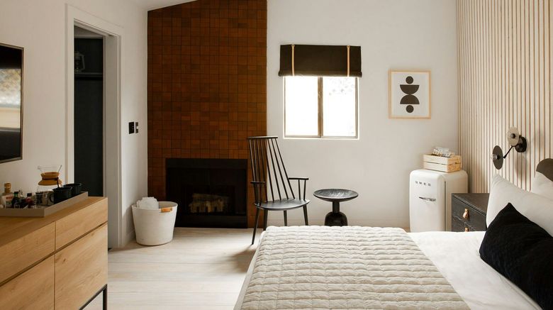<b>White Water Inn Room</b>. Images powered by <a href="https://www.leonardoworldwide.com/" title="Leonardo Worldwide" target="_blank">Leonardo</a>.