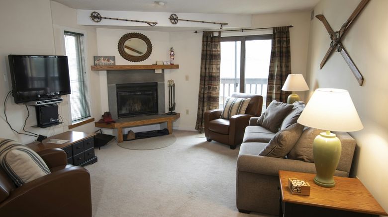 <b>Mountain Lodge at Okemo Room</b>. Images powered by <a href="https://www.leonardoworldwide.com/" title="Leonardo Worldwide" target="_blank">Leonardo</a>.