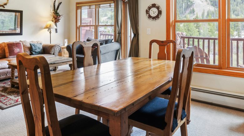 <b>Gateway Mountain Lodge Restaurant</b>. Images powered by <a href="https://www.leonardoworldwide.com/" title="Leonardo Worldwide" target="_blank">Leonardo</a>.