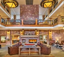 Grand Summit Hotel Lobby