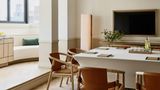 <b>70 Park Avenue Meeting</b>. Images powered by <a href="https://www.leonardoworldwide.com/" title="Leonardo Worldwide" target="_blank">Leonardo</a>.